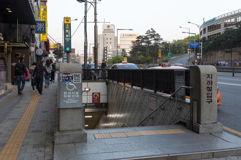 Myeongdong Sunshine Guesthouse Сеул Екстер'єр фото
